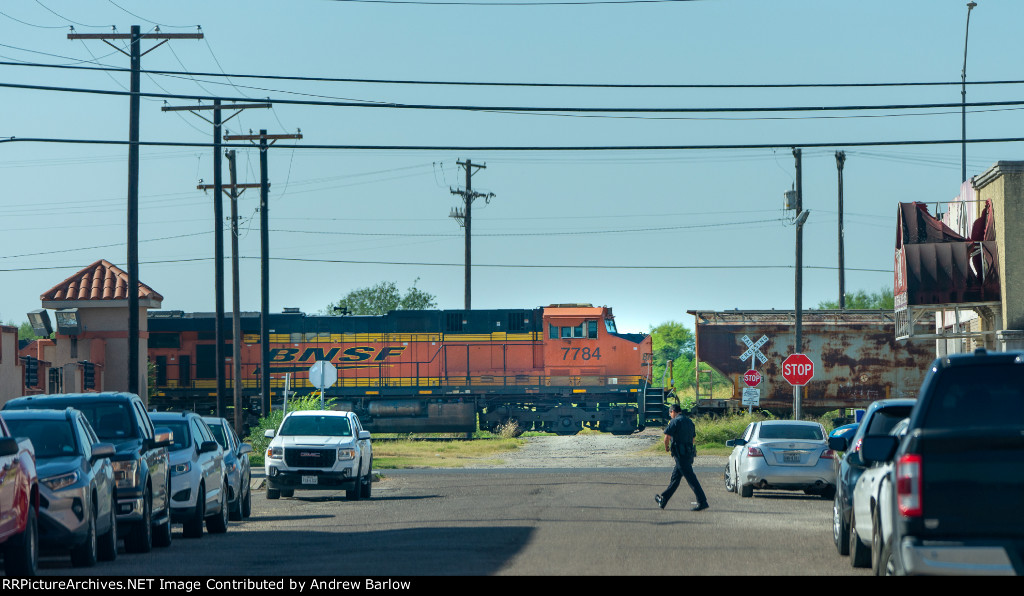BNSF Holds the Crossings in Robstown